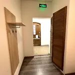 Aradi With Private Bathroom In The Centre Mid Term *